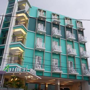 Aruuman Hotel Simpanglima Semarang